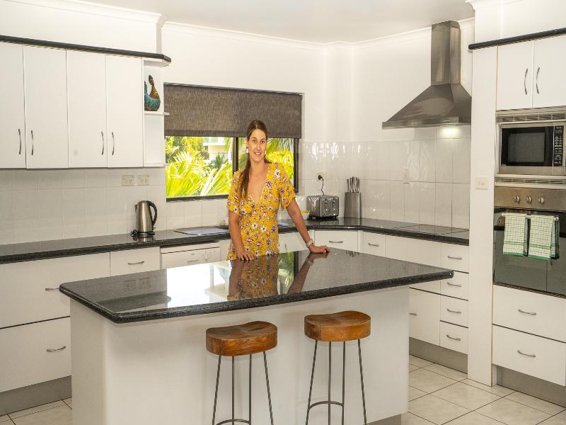 Roydon Beachfront Apartments image