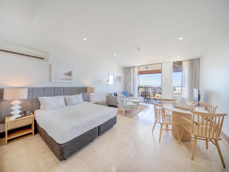 Oaks Casuarina Santai Resort image