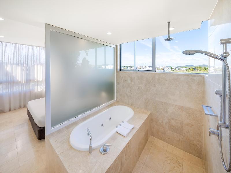 Oaks Casuarina Santai Resort image