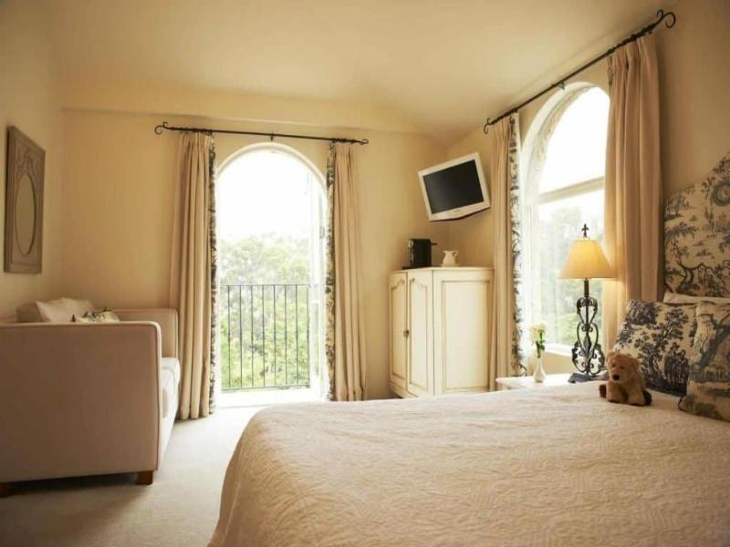 Villa Howden image