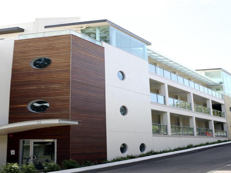 The Waves Serviced Apartments image