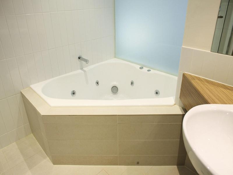 The Waves Serviced Apartments image