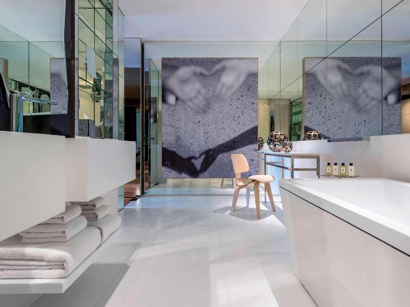 JW Marriott Hotel Singapore South Beach image