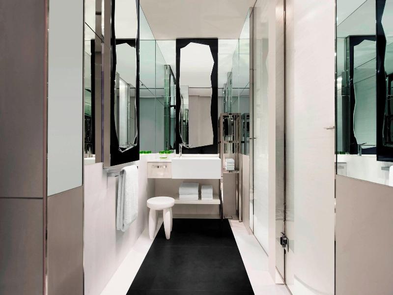 JW Marriott Hotel Singapore South Beach image
