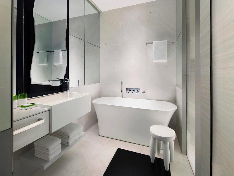 JW Marriott Hotel Singapore South Beach image