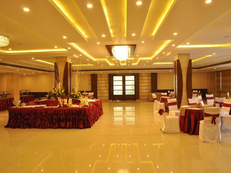 Sapna Clarks Inn image