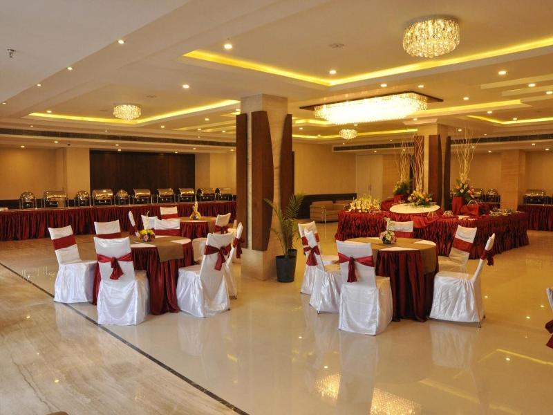 Sapna Clarks Inn image
