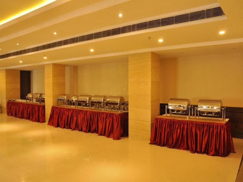 Sapna Clarks Inn image