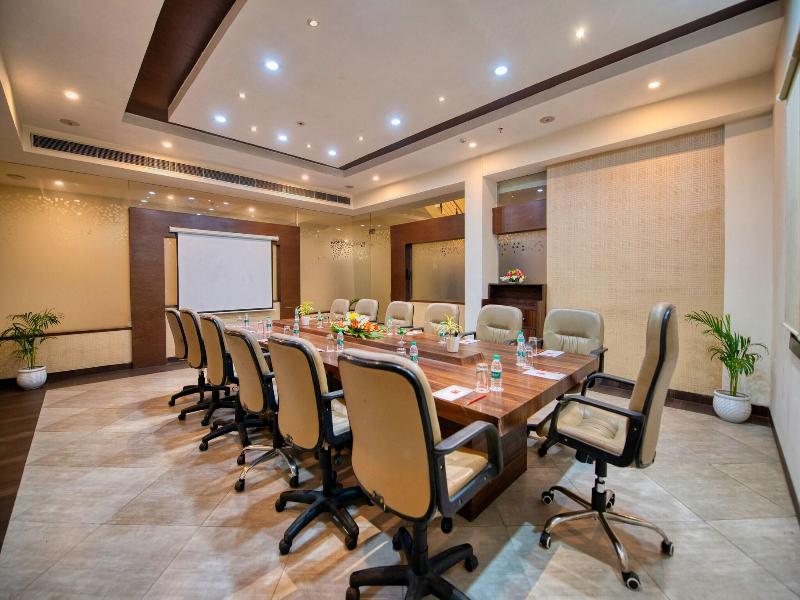 Sapna Clarks Inn image