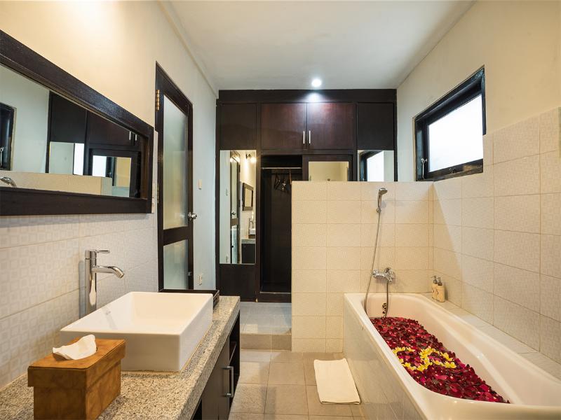 Samaja Beachside Villas image