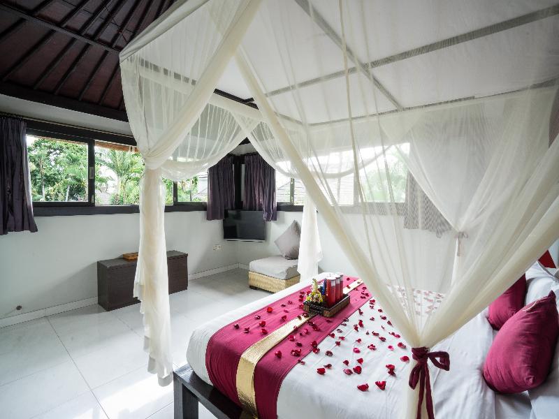 Samaja Beachside Villas image