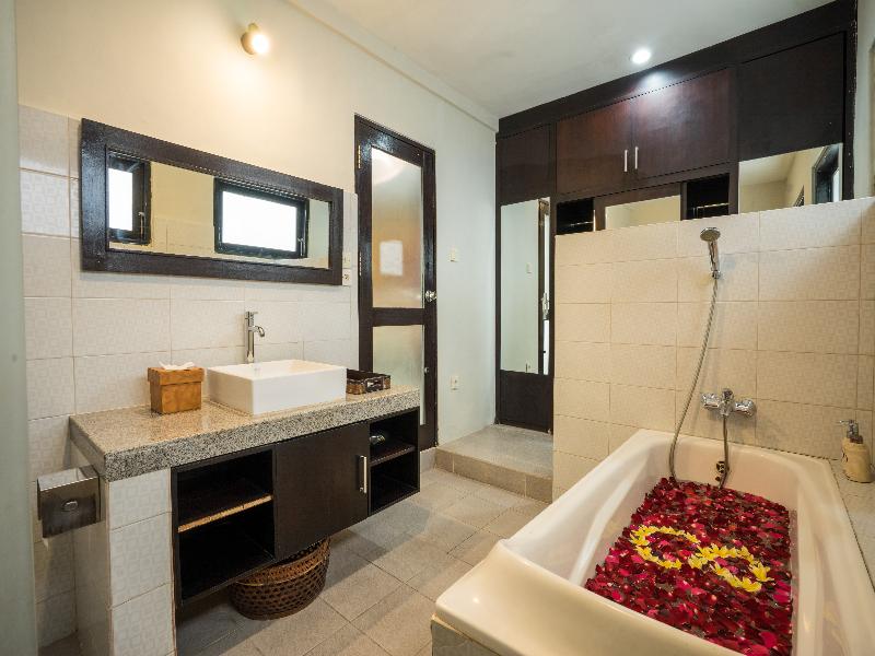 Samaja Beachside Villas image
