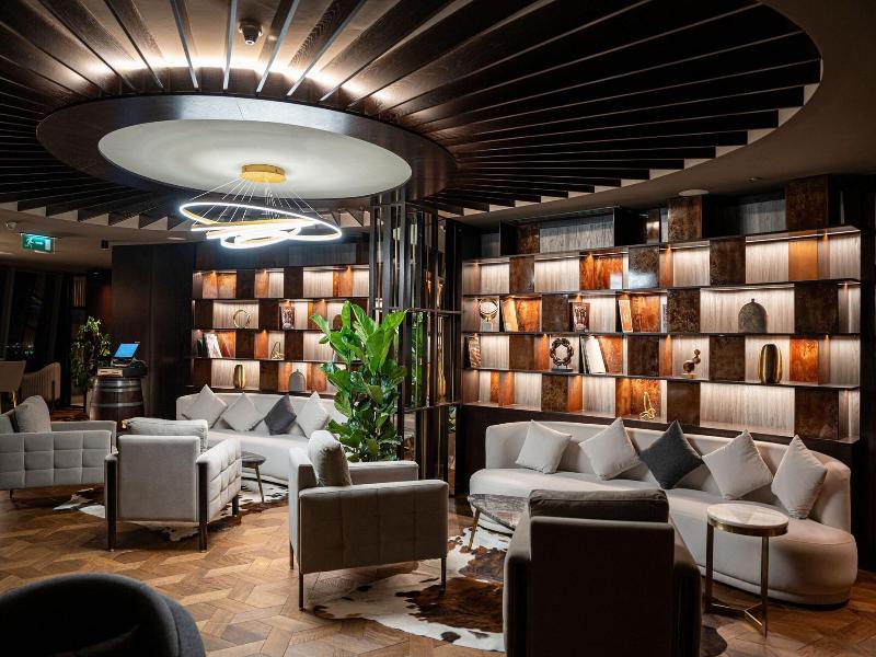 JW Marriott Marquis City Center image