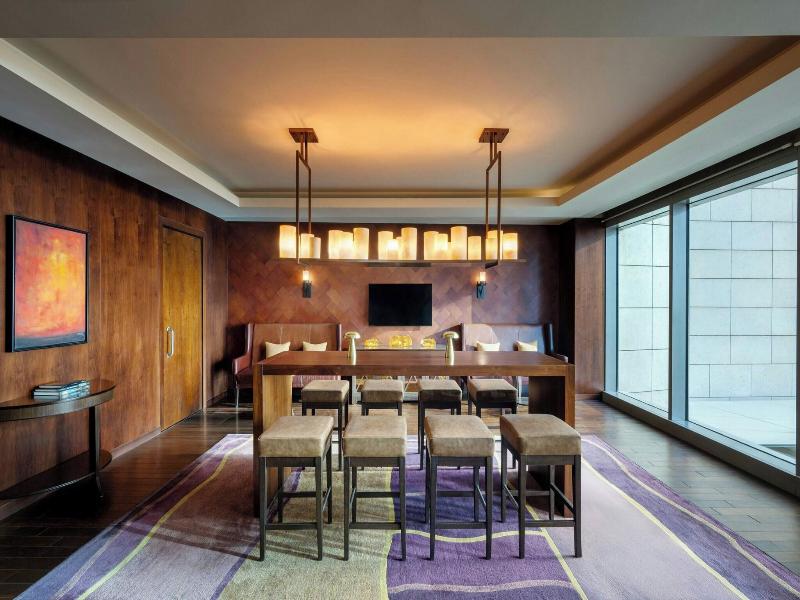 JW Marriott Marquis City Center image