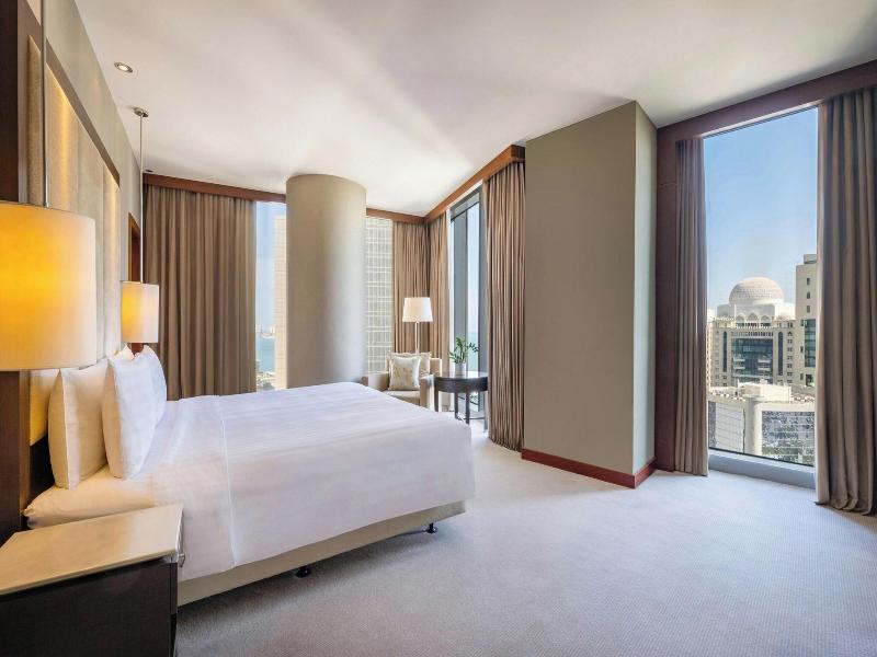 JW Marriott Marquis City Center image
