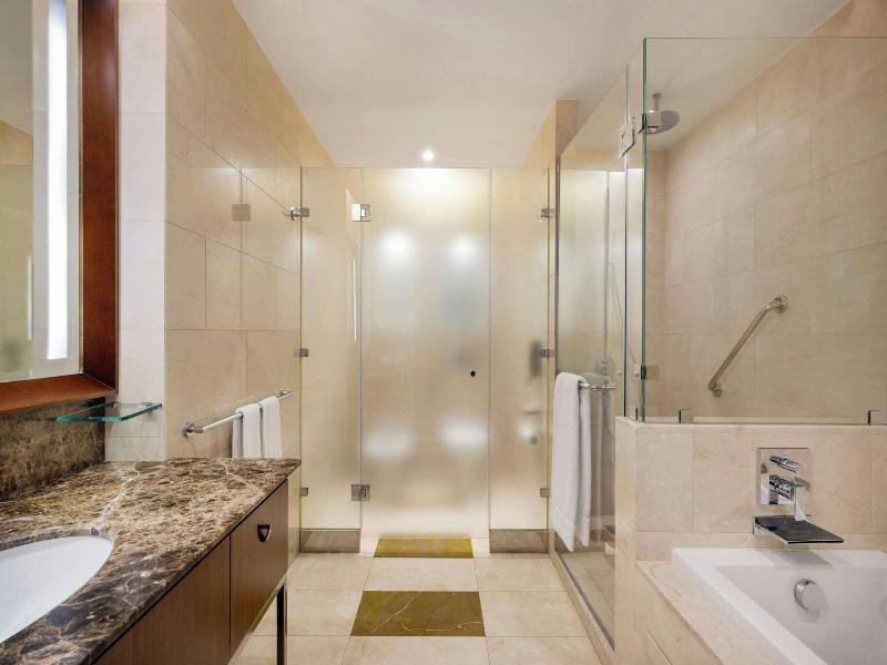 JW Marriott Marquis City Center image