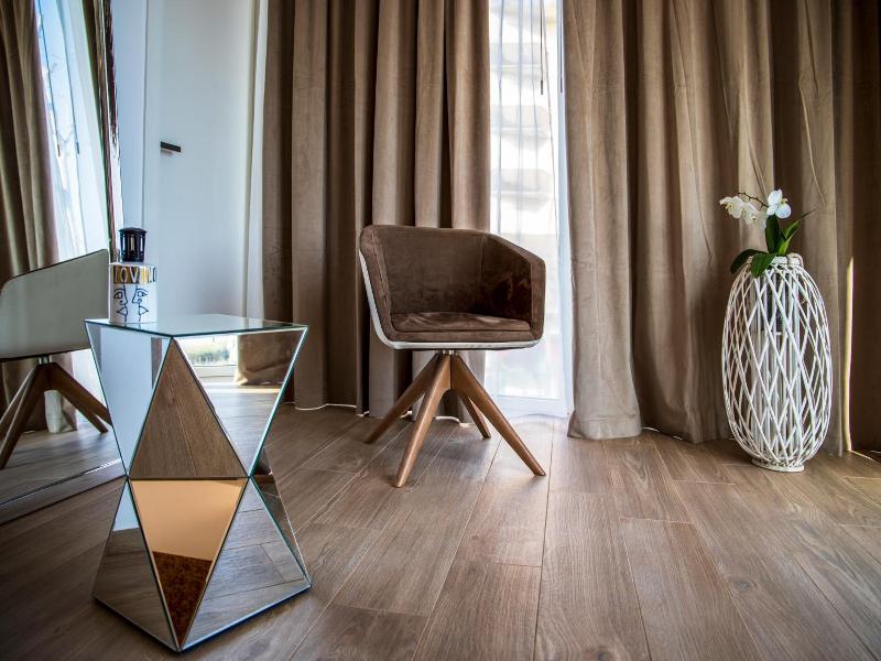 Hotel Alpen image