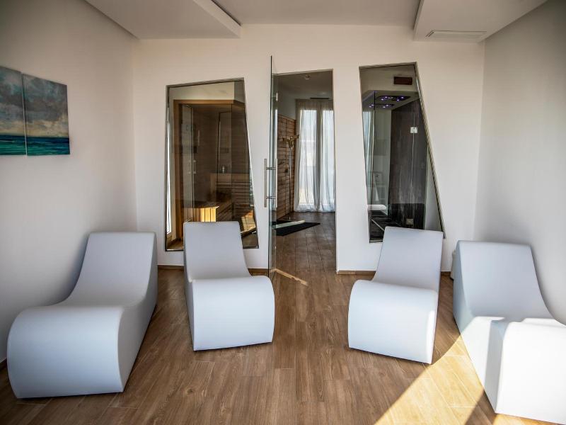 Hotel Alpen image