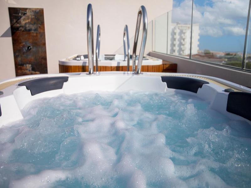 Hotel Alpen image