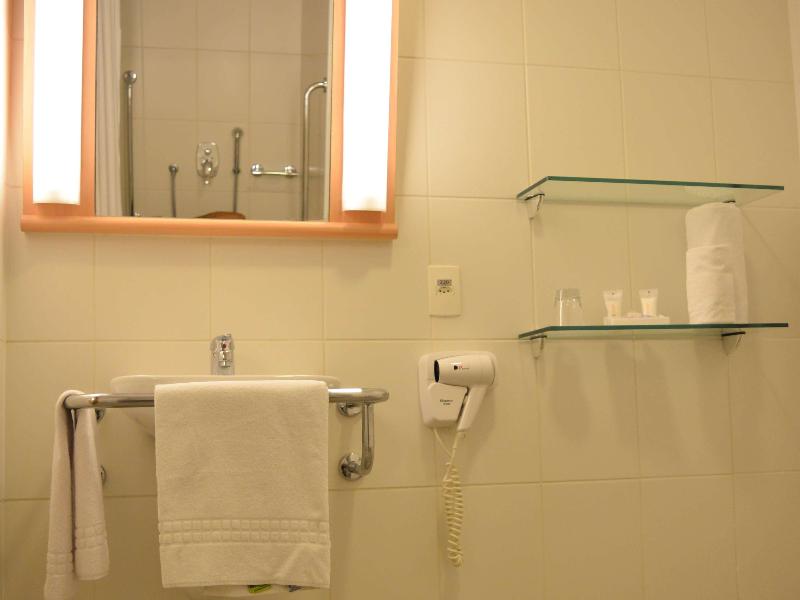 Regency Barra Hotel image