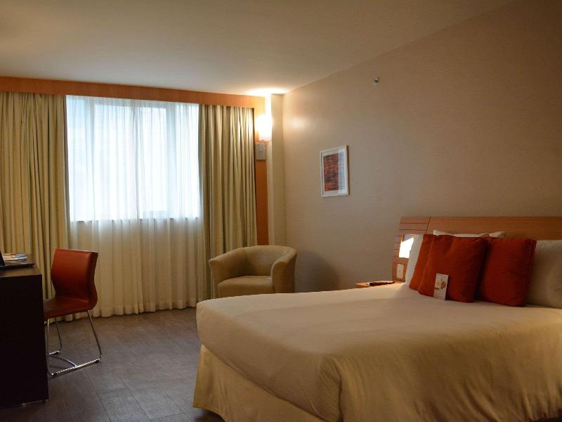 Regency Barra Hotel image