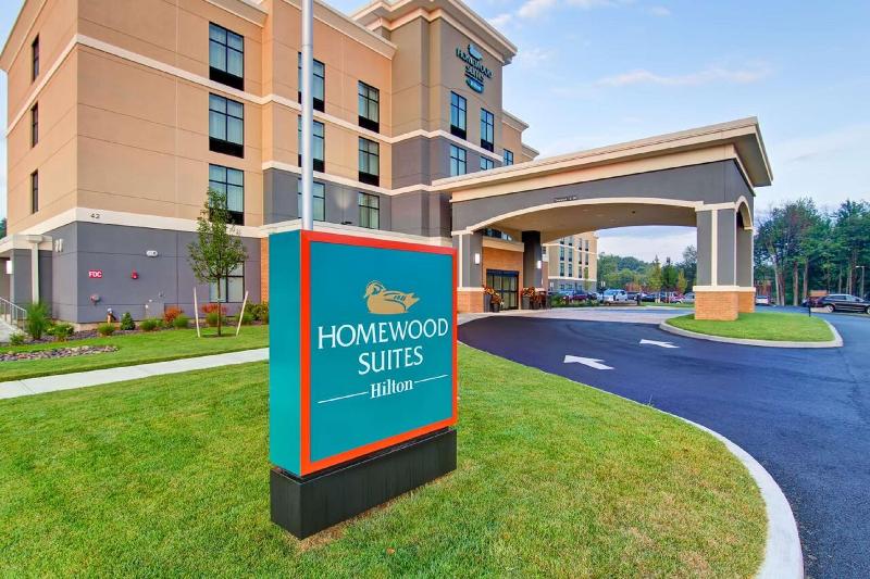 HOMEWOOD SUITES BY HILTON CLIFTON PARK, NY