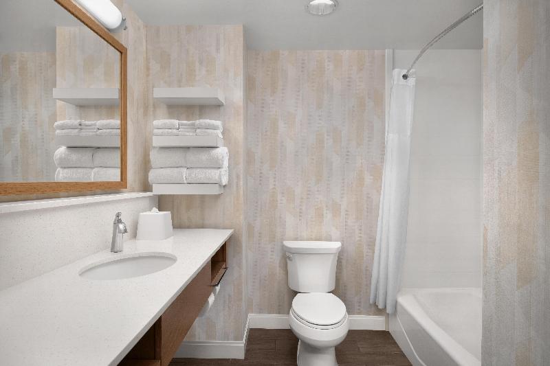 Hampton Inn & Suites Baltimore North/Timonium, Md image