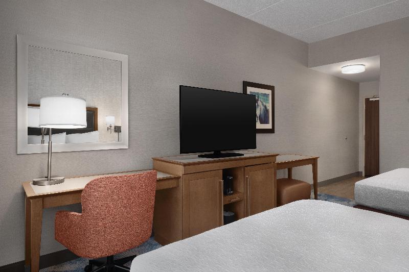 Hampton Inn & Suites Baltimore North/Timonium, Md image