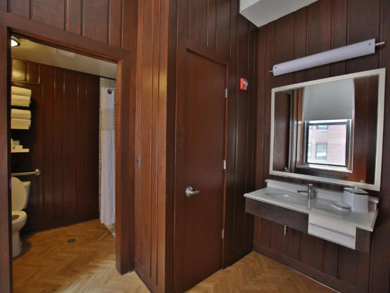 Hampton Inn Chicago Downtown/N Loop/Michigan Ave image