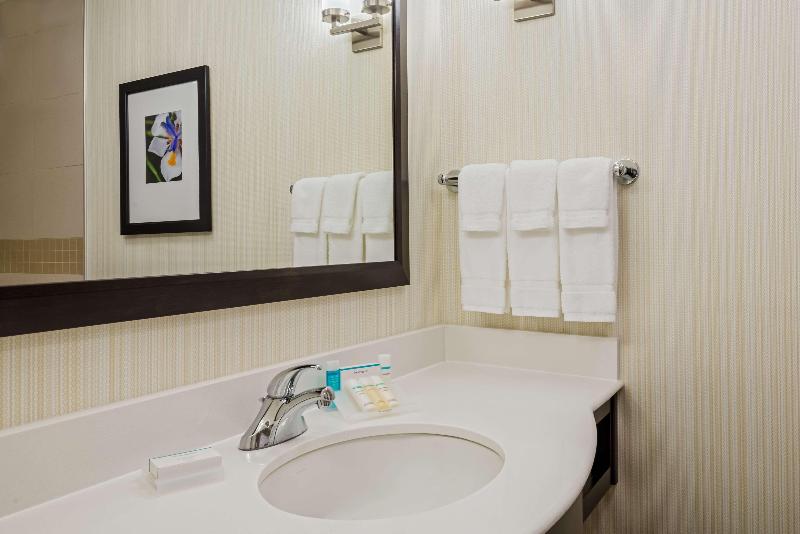 Hilton Garden Inn Wayne, NJ image