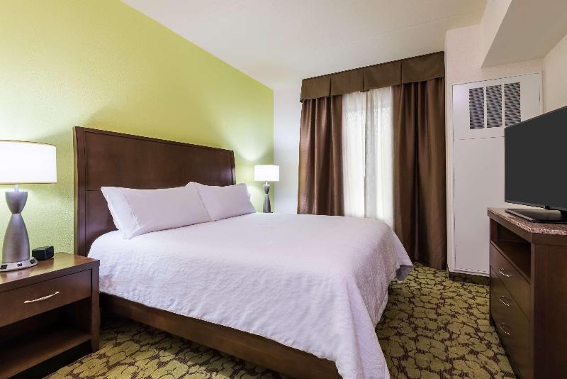 Hilton Garden Inn Wayne, NJ image