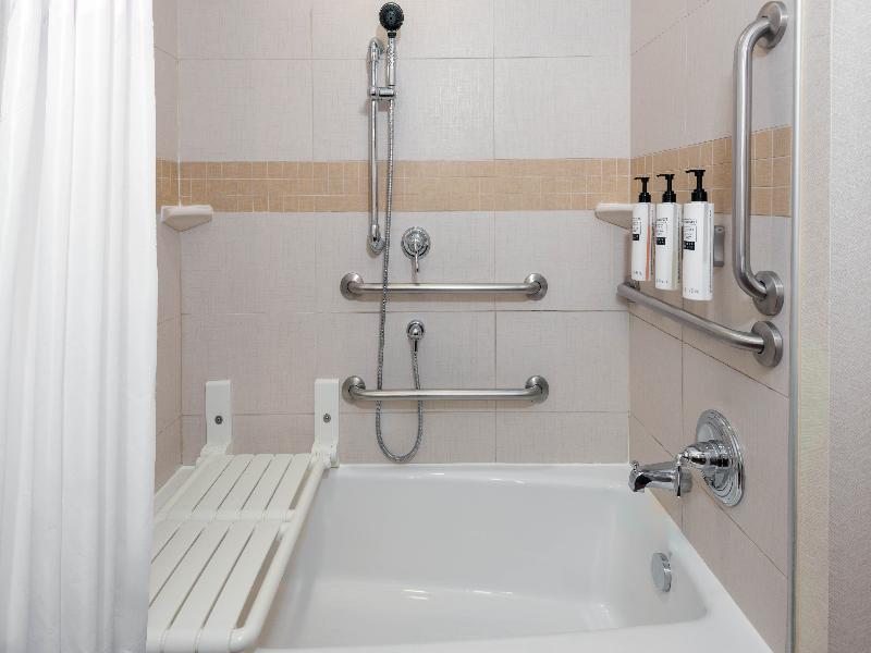 Hilton Garden Inn Wayne, NJ image