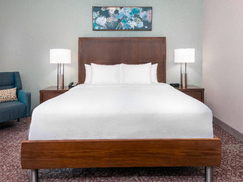 Hilton Garden Inn Wayne, NJ image