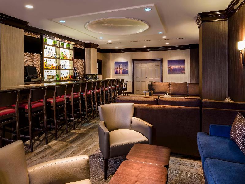DoubleTree by Hilton Jacksonville Riverfront image