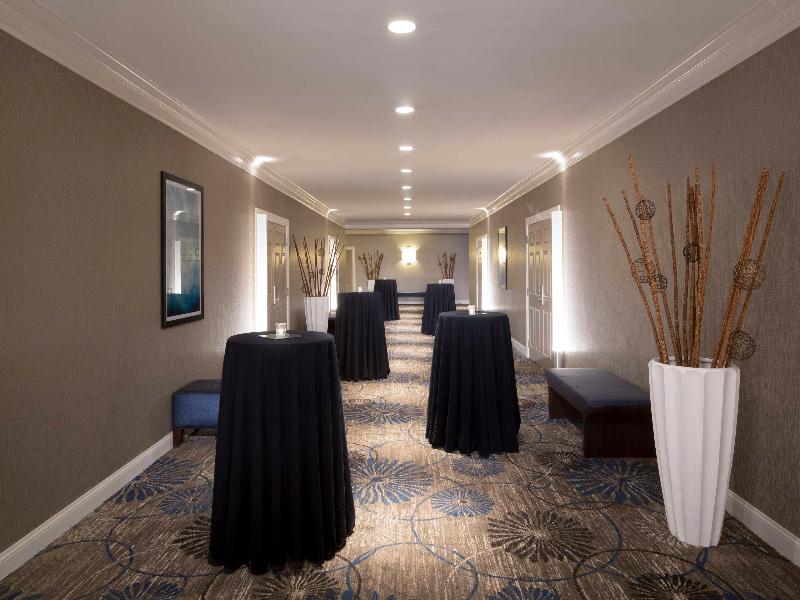 DoubleTree by Hilton Jacksonville Riverfront image