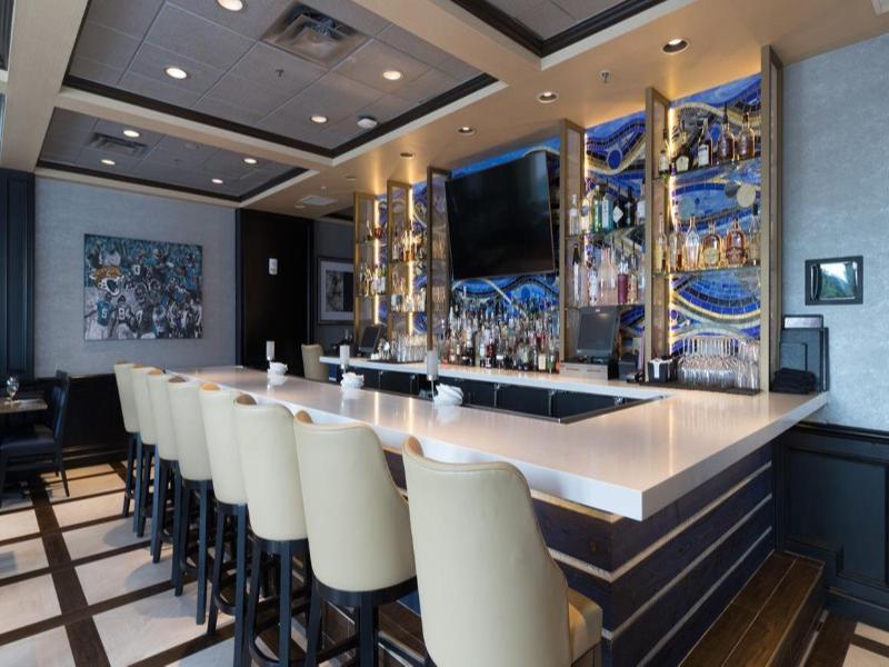DoubleTree by Hilton Jacksonville Riverfront image
