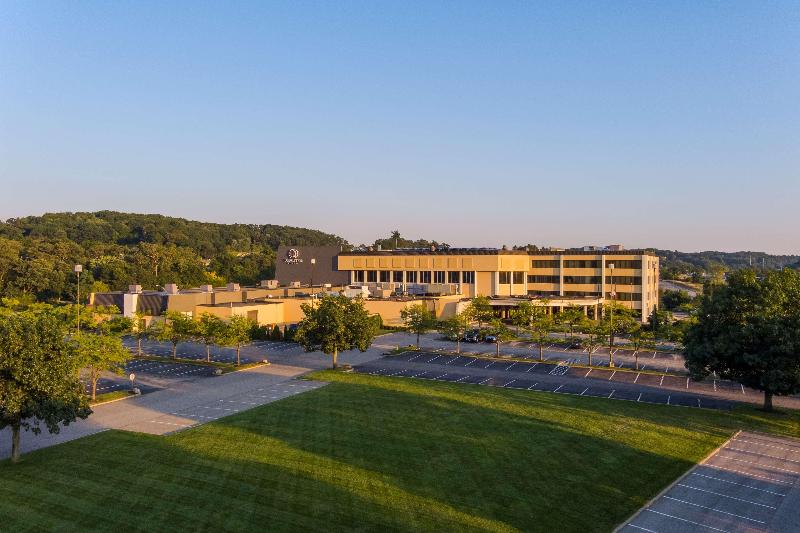 Doubletree By Hilton Pittsburgh - Cranberry image