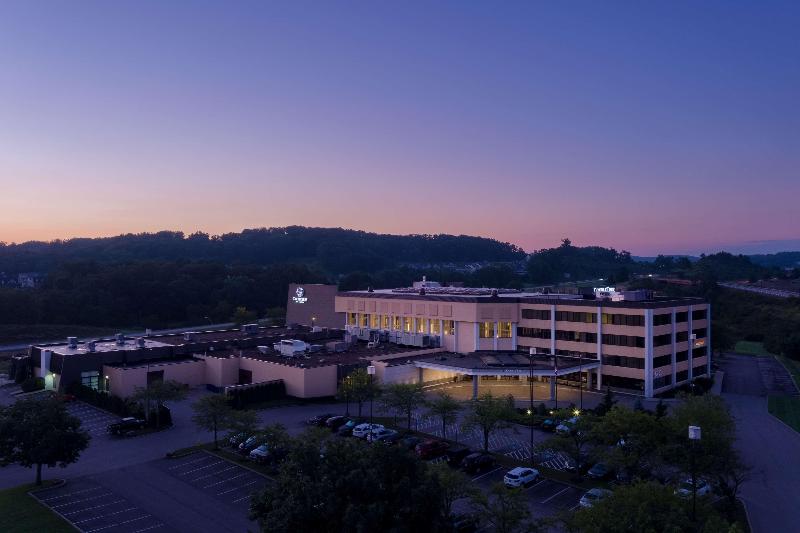 Doubletree By Hilton Pittsburgh - Cranberry image