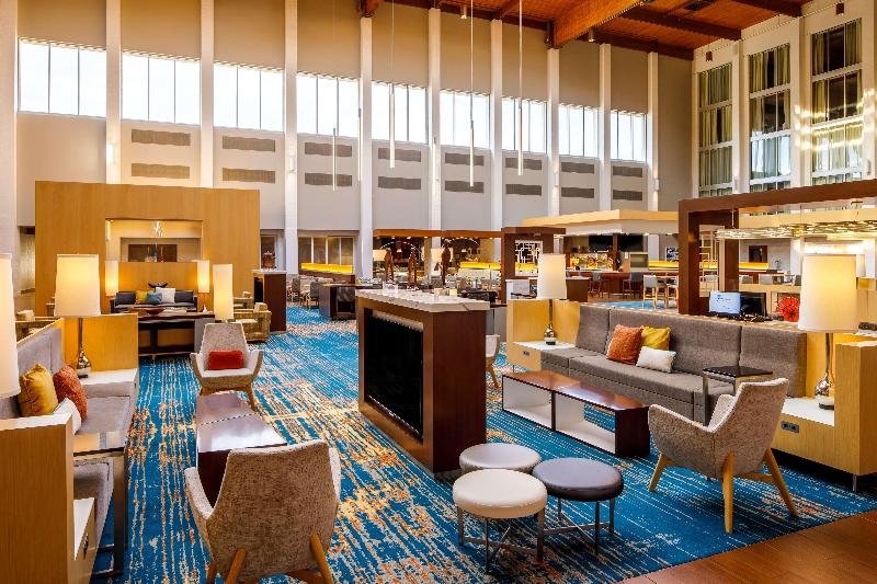 Doubletree By Hilton Pittsburgh - Cranberry image