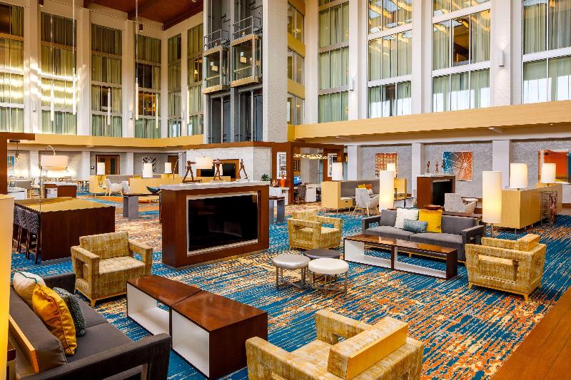 Doubletree By Hilton Pittsburgh - Cranberry image