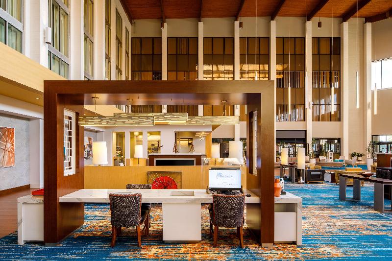Doubletree By Hilton Pittsburgh - Cranberry image