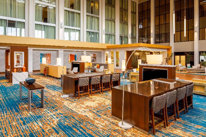 Doubletree By Hilton Pittsburgh - Cranberry image
