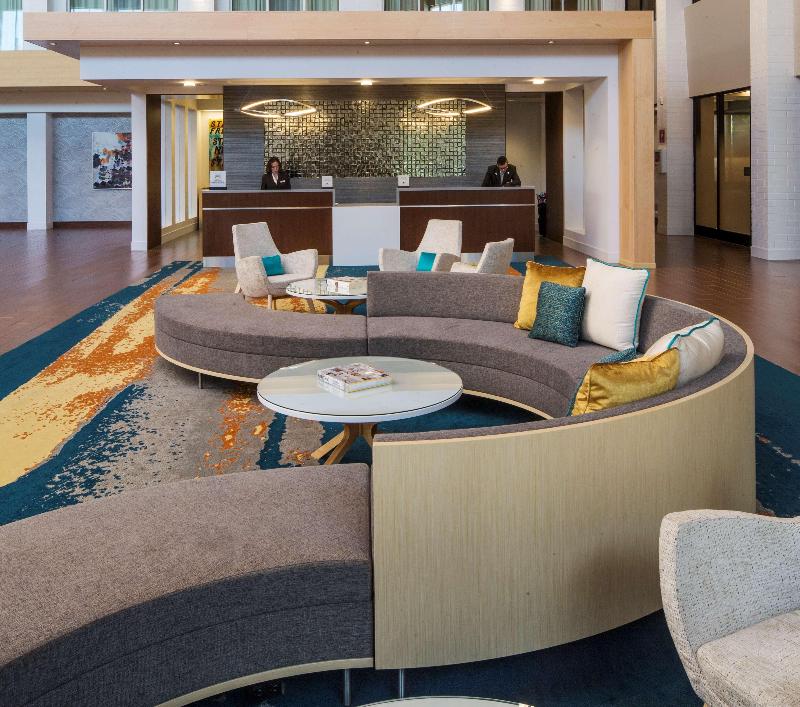 Doubletree By Hilton Pittsburgh - Cranberry image