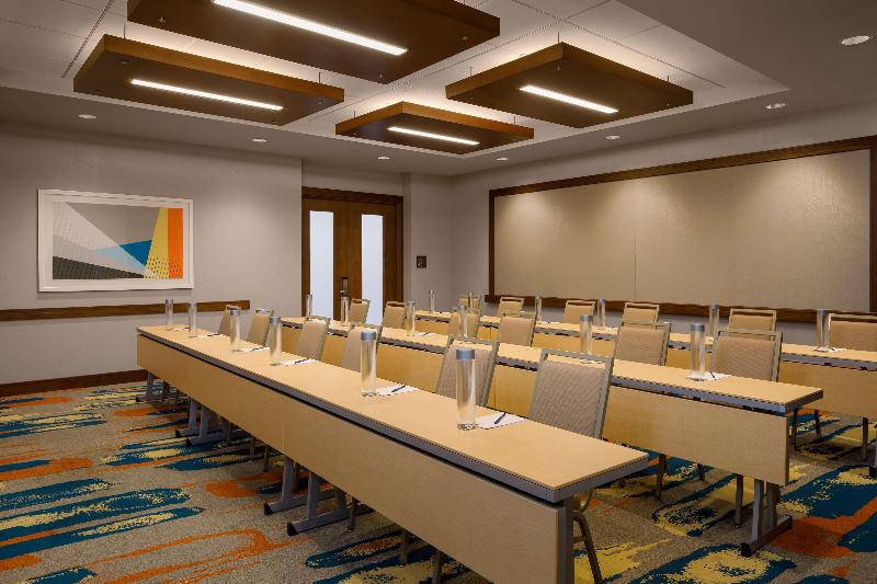 Doubletree By Hilton Pittsburgh - Cranberry image