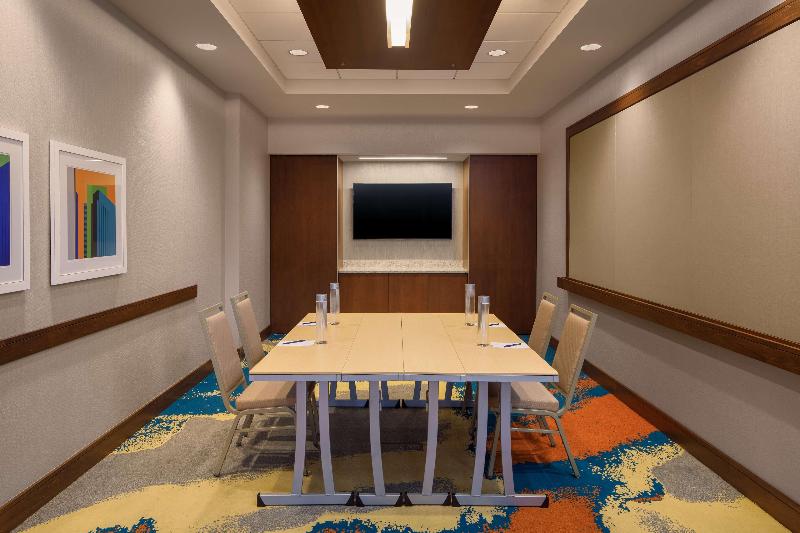 Doubletree By Hilton Pittsburgh - Cranberry image