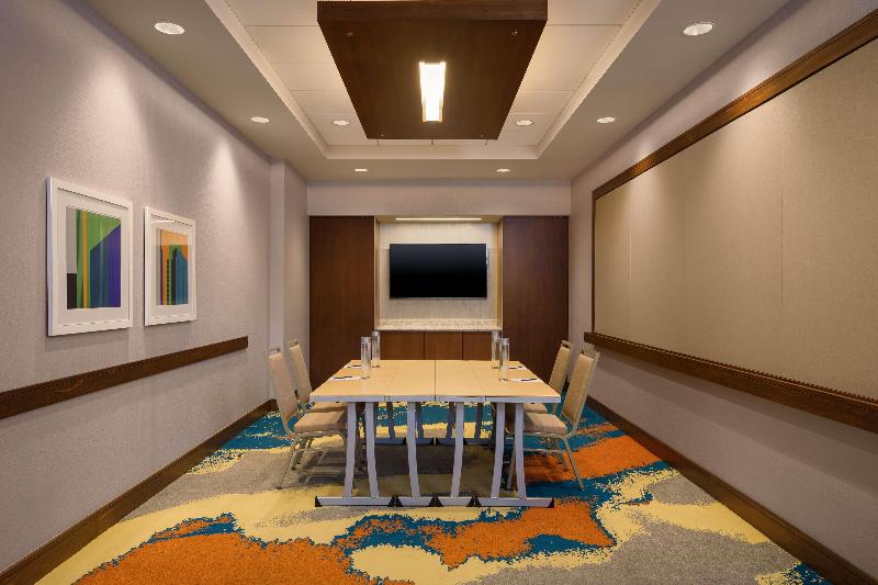 Doubletree By Hilton Pittsburgh - Cranberry image