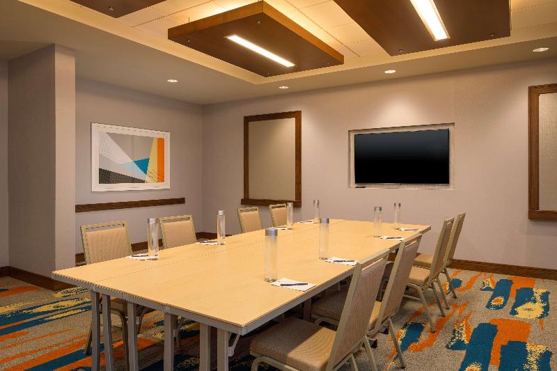 Doubletree By Hilton Pittsburgh - Cranberry image