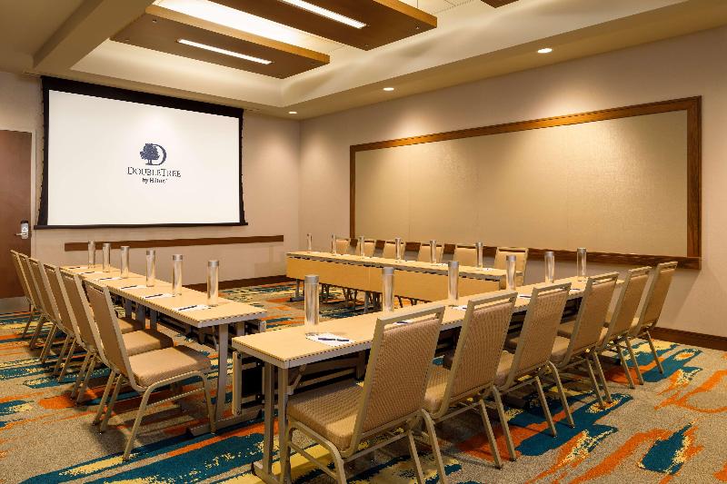 Doubletree By Hilton Pittsburgh - Cranberry image