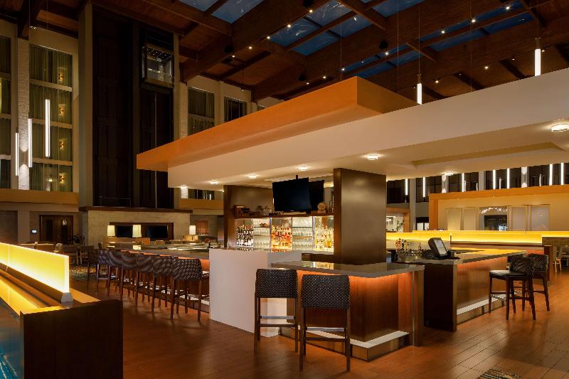 Doubletree By Hilton Pittsburgh - Cranberry image
