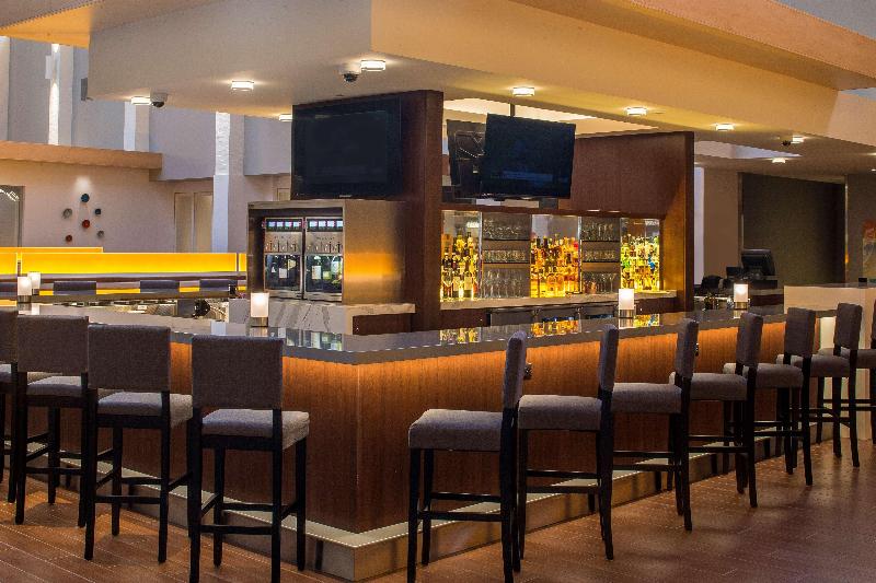 Doubletree By Hilton Pittsburgh - Cranberry image
